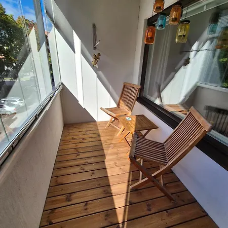Lägenhet Peaceful And Stylish One-bedroom With Ac Villmanstrand