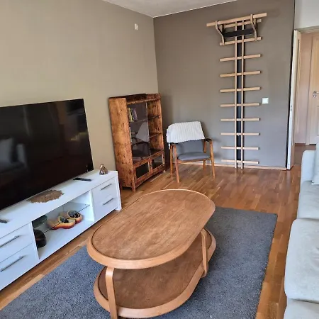 Peaceful And Stylish One-bedroom With Ac Villmanstrand